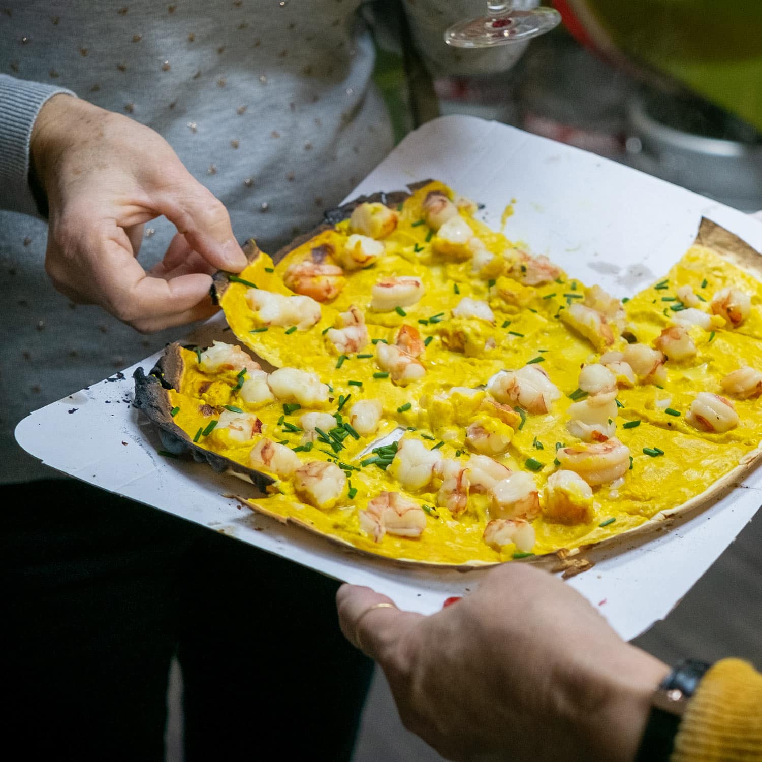 Tarte flambée, flammekueche, flammekuch, tarte flambée alsacienne aux crevettes