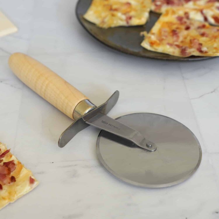 Roulette pour flammekuch et pizzas