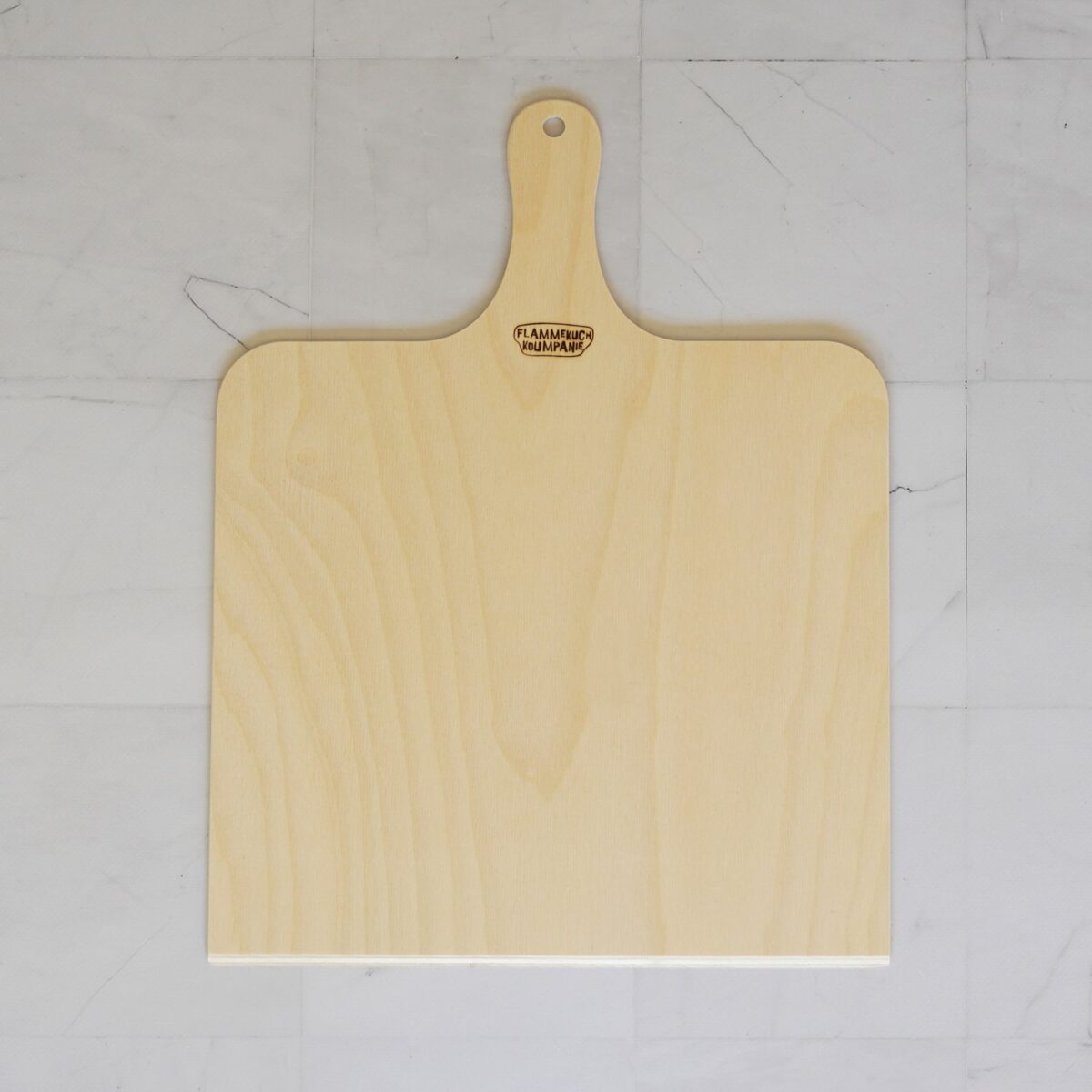 Pelle biseautée en bois de bouleau pour flammekuch et pizzas