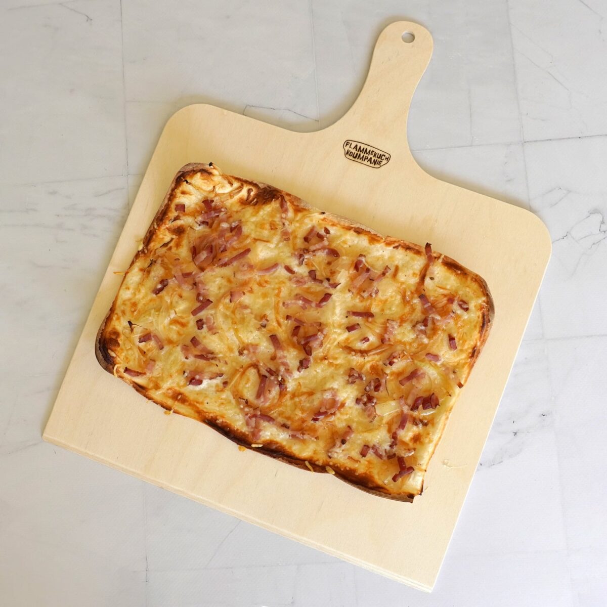 Pelle biseautée en bois de bouleau pour flammekuch et pizzas